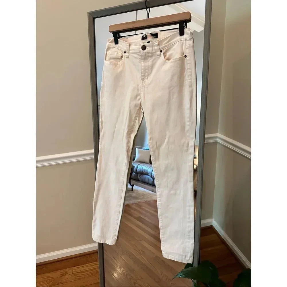 BDG High Rise Cigarette Jeans White Size 28